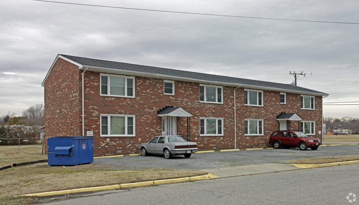 Building Photo - Dixon Bayview Apartments II
