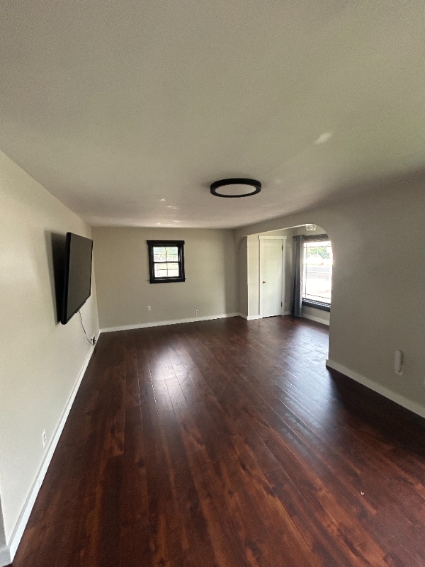 Building Photo - 124 S 400 W