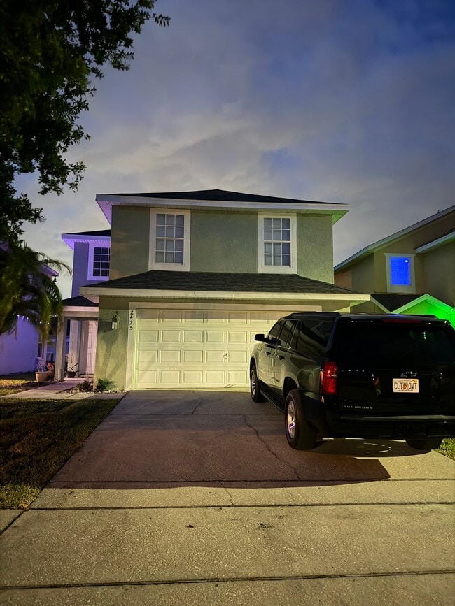 Building Photo - 2425 Ashecroft Dr