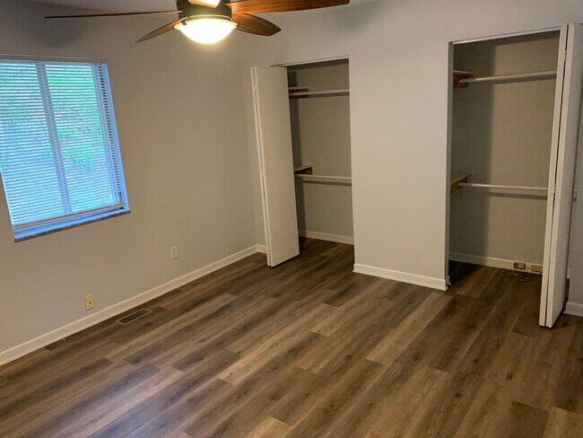 Building Photo - 3030 Wilson Rd