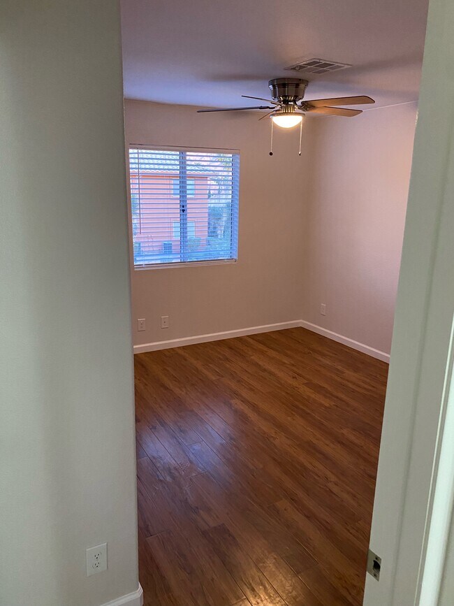 Foto del edificio - 940 Mesquite Springs Dr