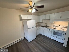Building Photo - 3717 TIFFANY