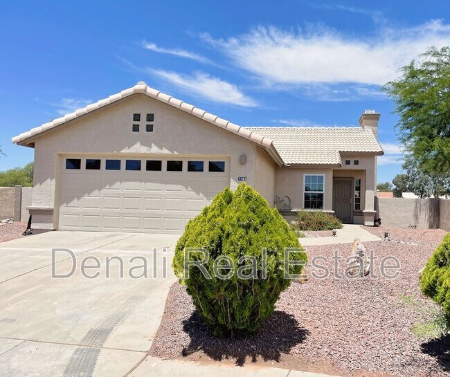 Foto del edificio - 7182 W Hunnington Dr