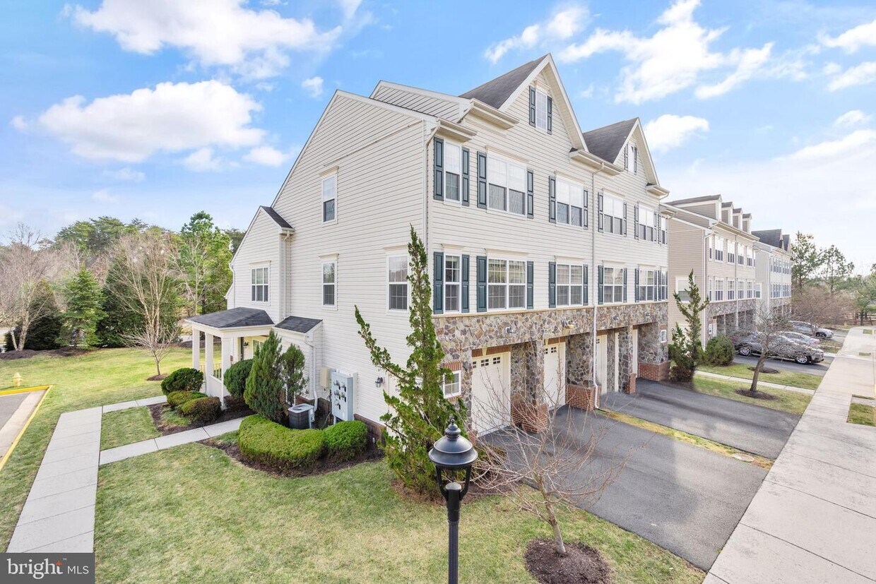 Primary Photo - 11160 Wortham Crest Cir