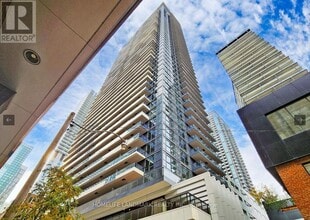 Building Photo - 38 Widmer St