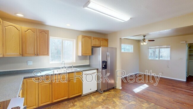 Foto del edificio - 212 Karr Rd