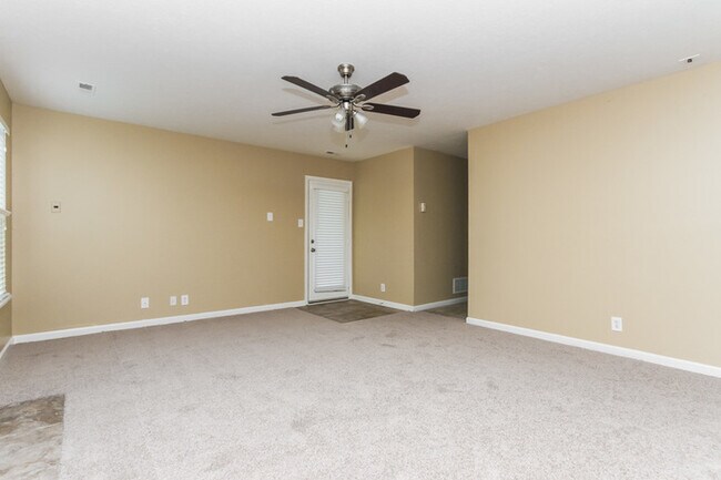 Building Photo - 11444 Drabble Ln