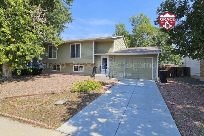 Photo - 3234 S Dudley St House