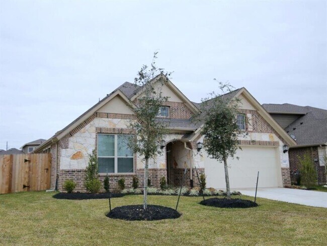 Building Photo - 2414 Willow Fall Ln