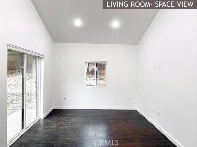 Building Photo - 6378 Sylvan Dr