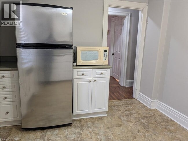 Photo du bâtiment - 12 E 24th St