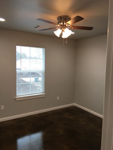 Foto del edificio - 16025 County Rd 3546