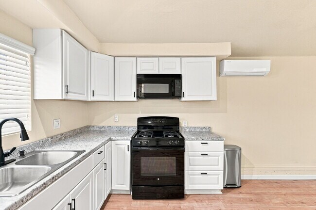 Building Photo - BRAND-NEW 2026 ADU | 1 BED | 1 BATH | 600+ SQ FT | APPLIANCES INCLUDED