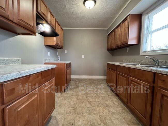 Foto del edificio - 905 Frayser Cir