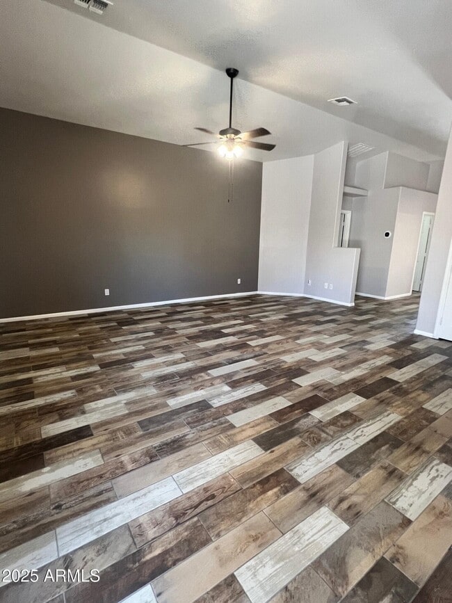 Building Photo - 22264 Kingston Dr