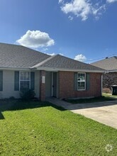 Building Photo - 1743 N Tallowood Dr