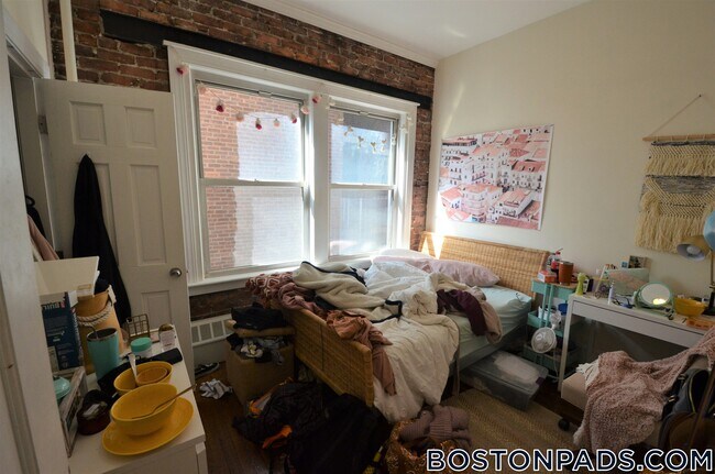 Foto del edificio - 133 Peterborough St