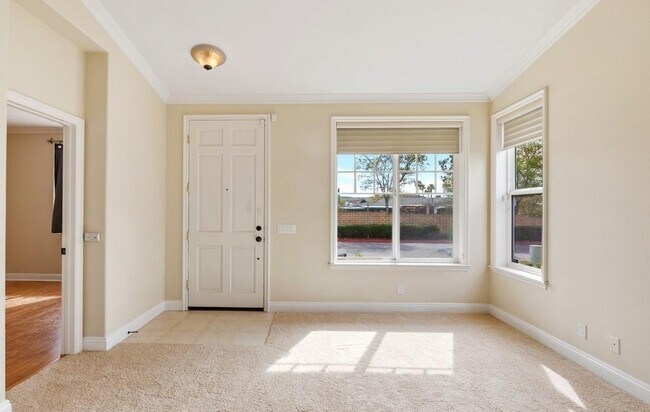 Foto del edificio - 13644 Wiley Ct