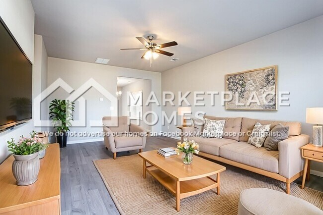 Building Photo - 232 W L Miller Dr