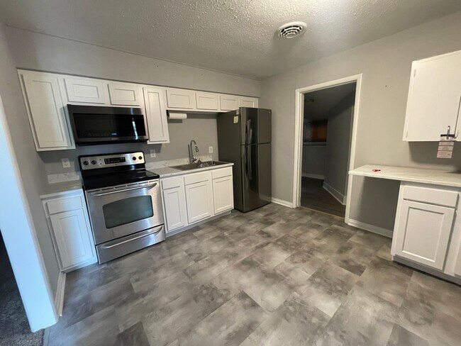 Foto del edificio - 3 Bed 1 Bath House for rent in Bowling Green, MO