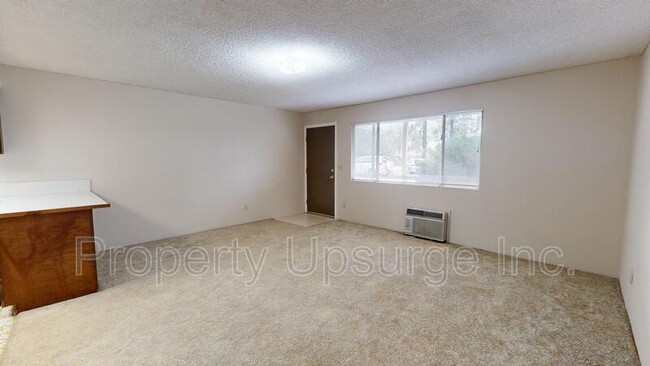 Building Photo - 3717 St Nicholas Ave