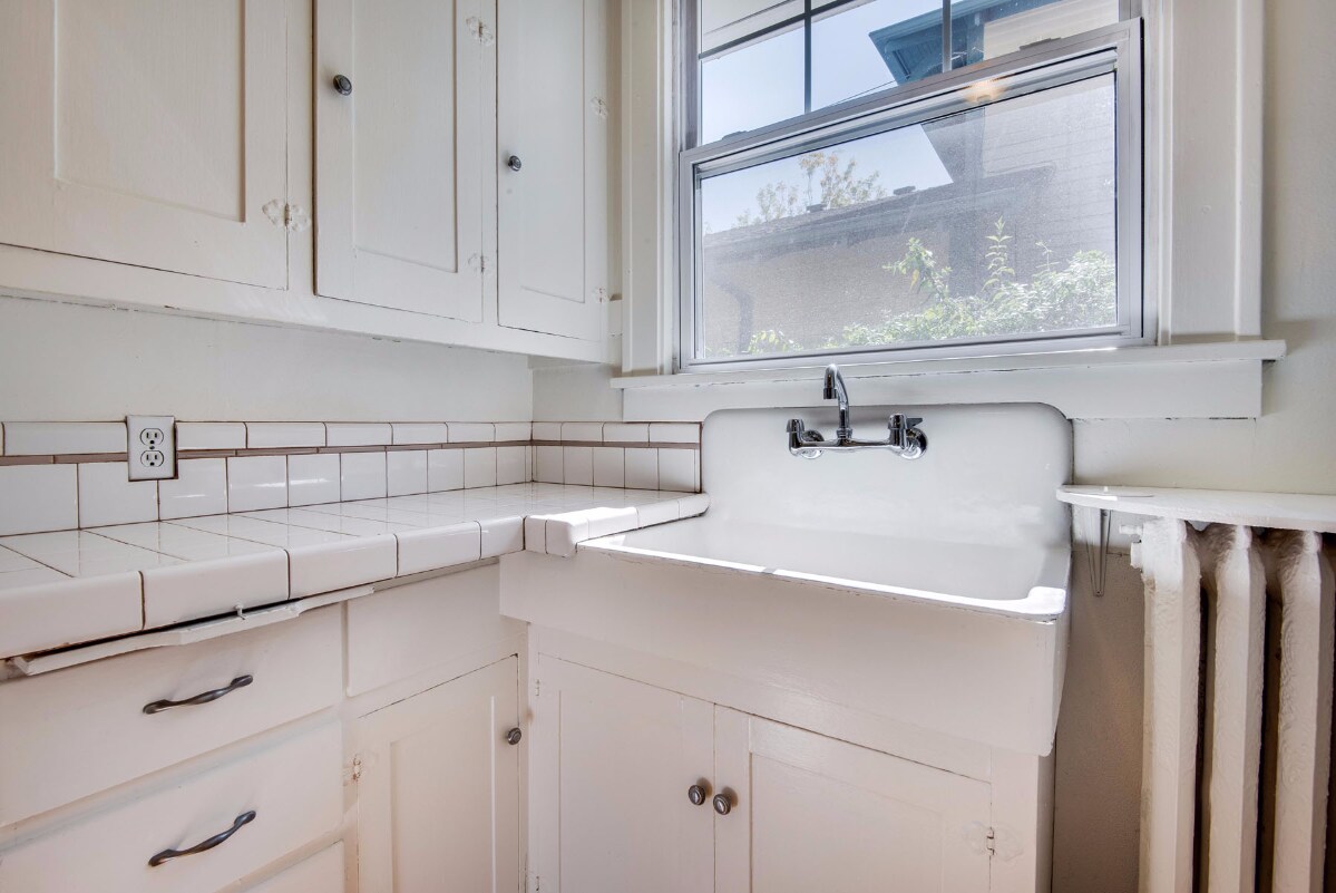 Primary Photo - 1108 N 9th St