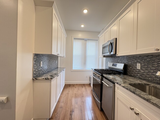 64 Sherman Pl 26 - 70 Sherman Pl