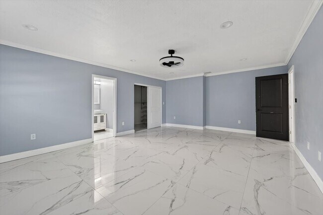 Foto del edificio - 15775 N Miami Ave