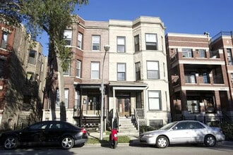 Building Photo - 3339 N Seminary Ave