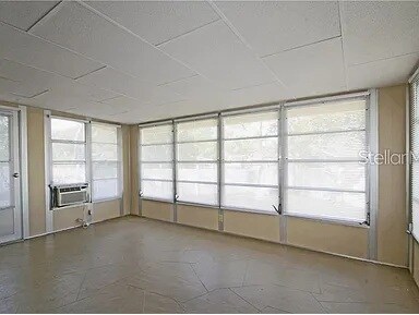 Building Photo - 786 Colony Ln