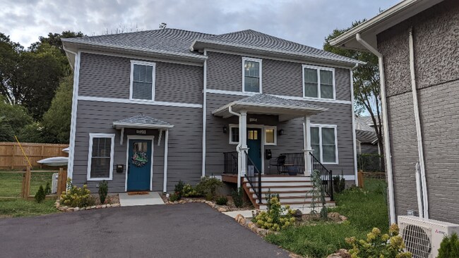 Foto del edificio - 1723 Grandin Rd SW