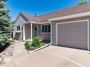 Building Photo - 1424 S Sierra Dr