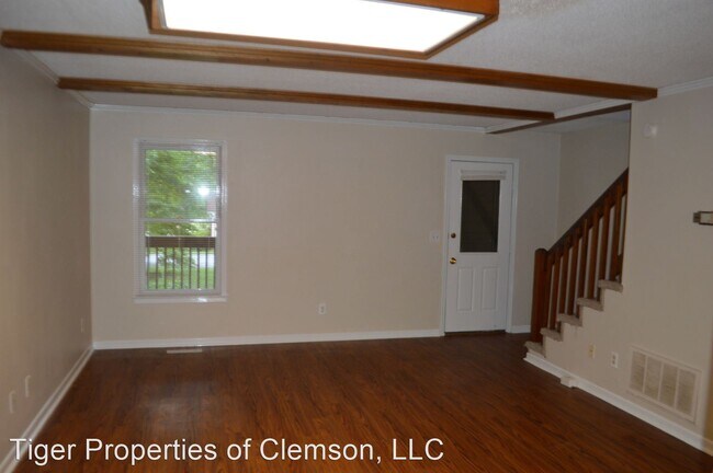 Foto del edificio - 343 Old Greenville Hwy