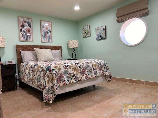 Foto del edificio - 6201 Padre Blvd