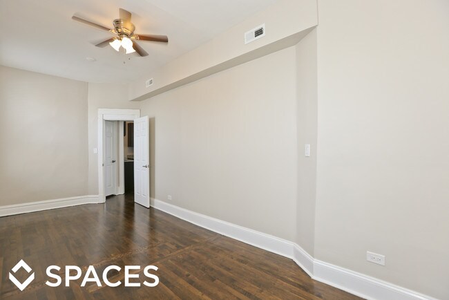 Foto del edificio - 2250 W Armitage Ave