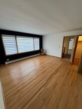 Building Photo - 6331 W Devon Ave