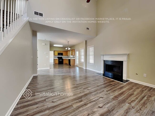 Foto del edificio - 3940 Lakeside Blvd