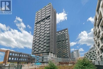 Building Photo - 1 Quarrington Ln