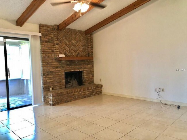 Foto del edificio - 1613 Stafford Drive