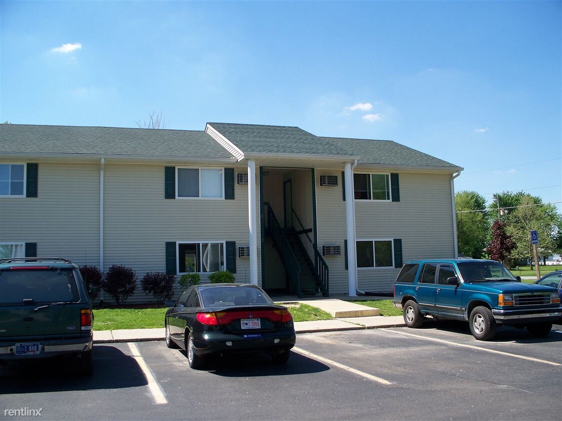Building Photo - 600 N Barclay St