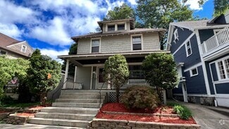 Building Photo - 28 Grand Ave NE