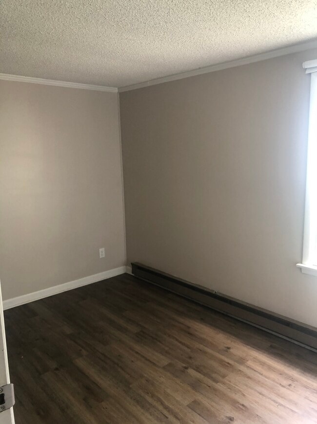 Building Photo - 21 Oakland Ave