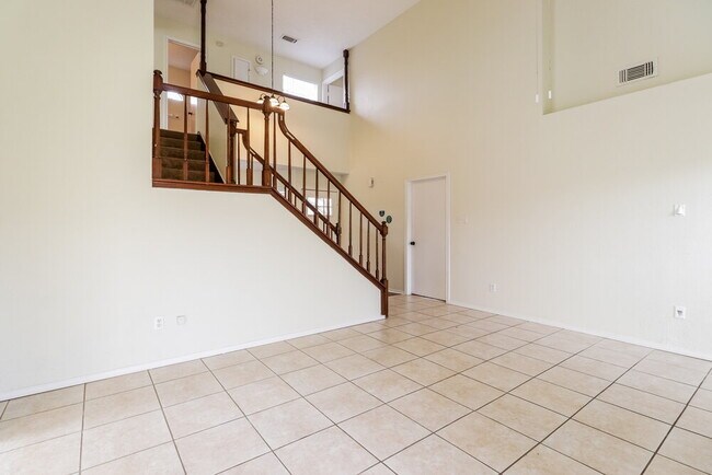Building Photo - 20110 River Brook Dr