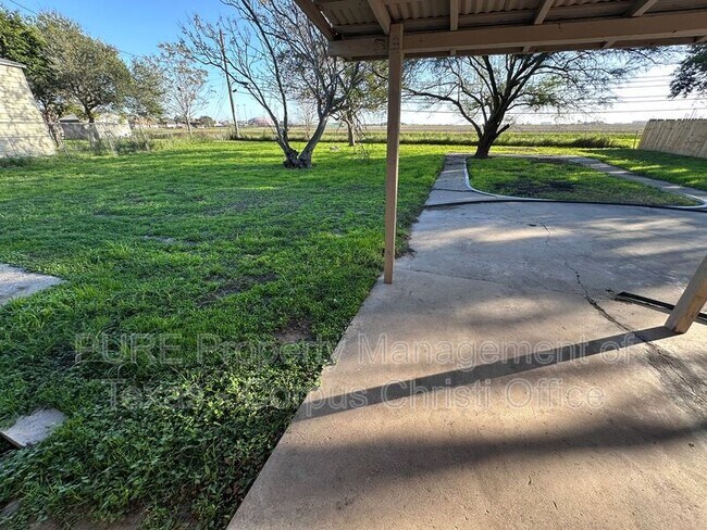 Foto del edificio - 10609 Kingwood Dr