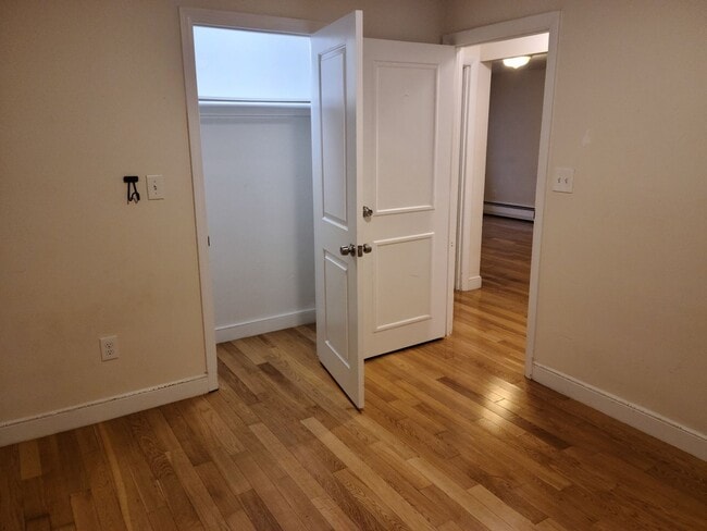 Building Photo - Off Street Parking - Walk to T stop and Wh...
