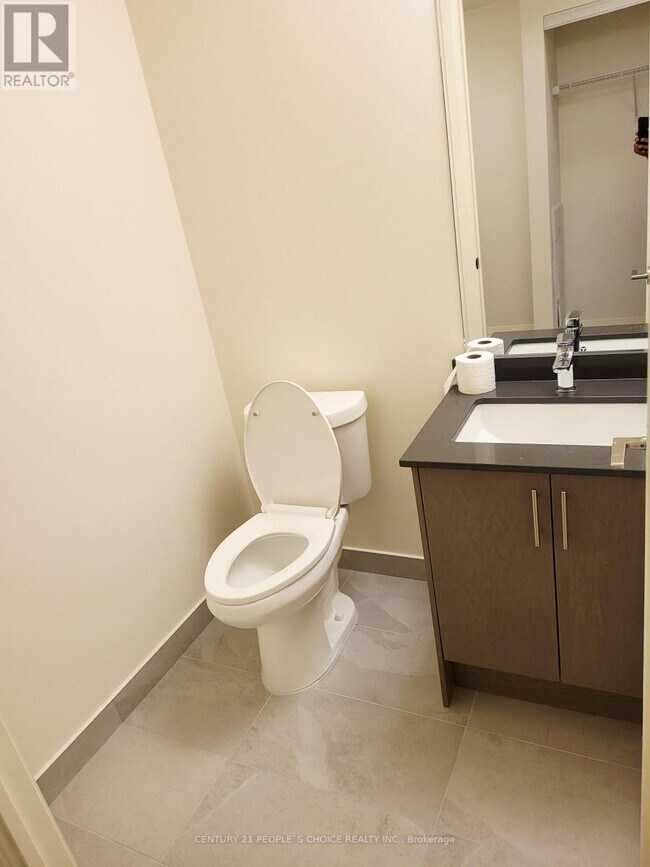 Photo du bâtiment - 27 Korda Gate