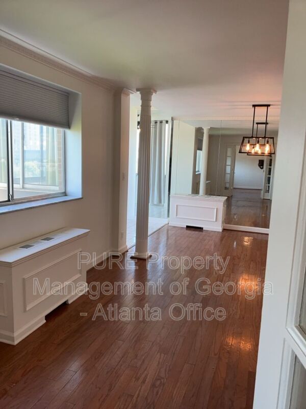 Foto del edificio - 215 Piedmont Ave NE
