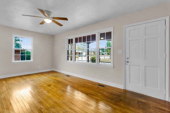 Foto del edificio - 1508 Beaufort St