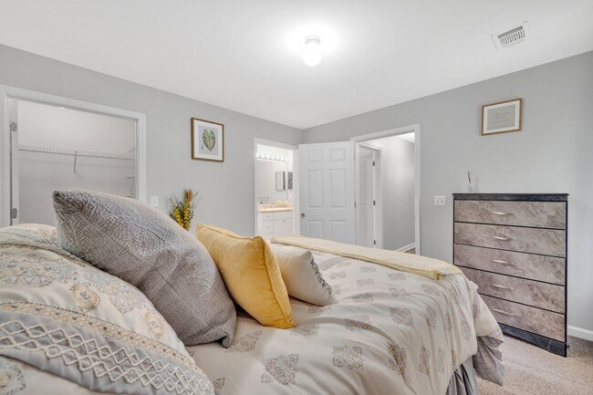 Foto del edificio - Spacious 2 Bed / 2 Bath in Georgetown