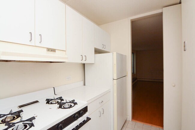 Foto del edificio - 622 W Wellington Ave